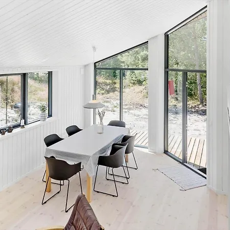 3678-nexo-nalevejen-1 Holiday home *